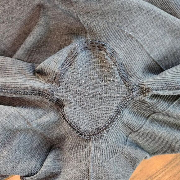 Lululemon In The Flow Crop - Picture 4 of 7